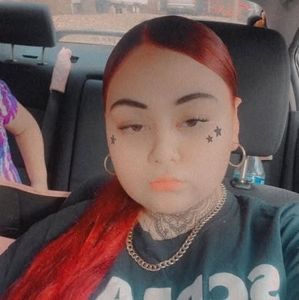 Meet your Posher, Isabelle v